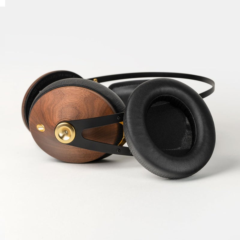 MEZE AUDIO | وسادات أذن بديلة لـ 99 كلاسيك و نيو | جلد PU ناعم | رغوة ذاكرة متوسطة الكثافة | حجم قياسي - Image 4